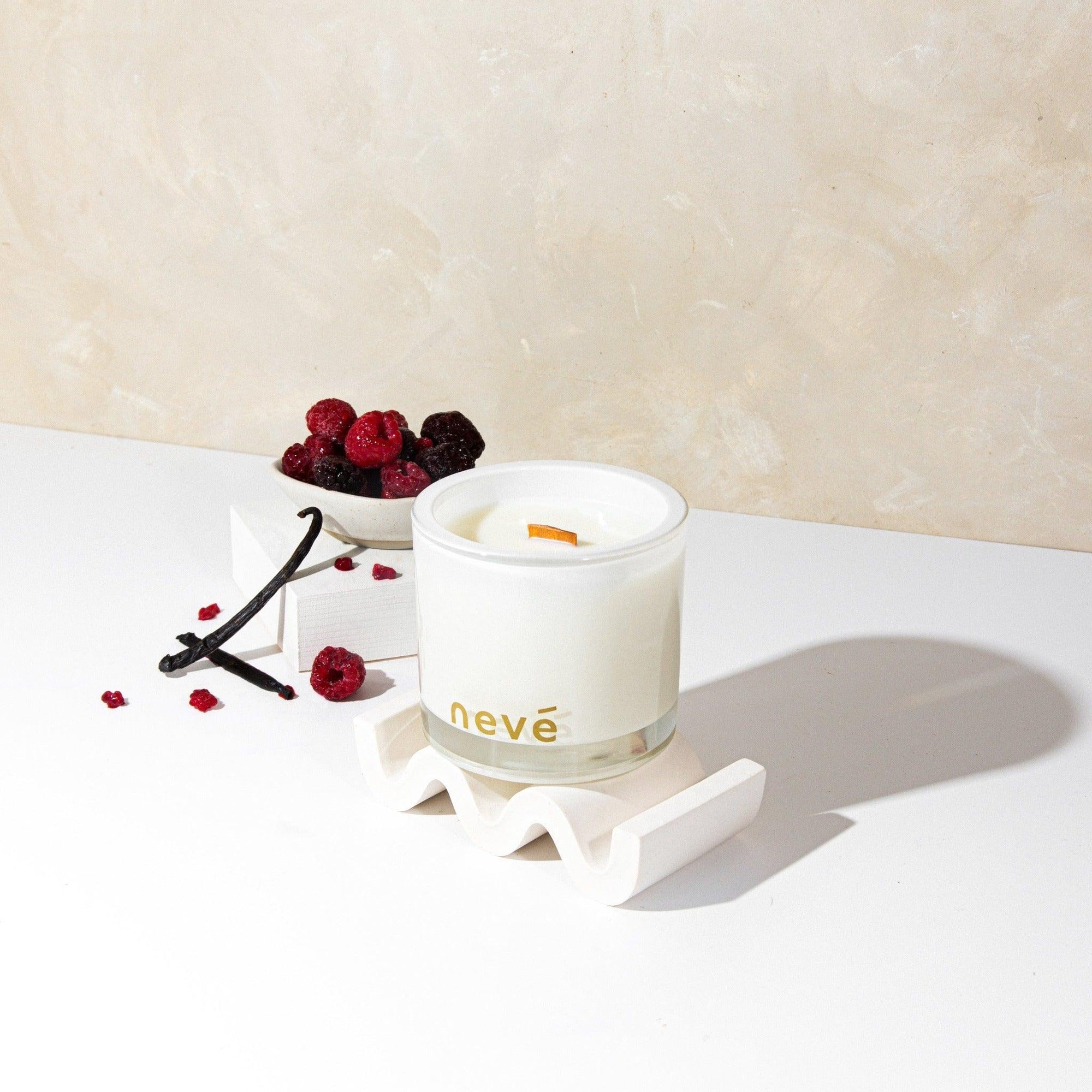 Black Raspberry + Vanilla Candle - Nevé 