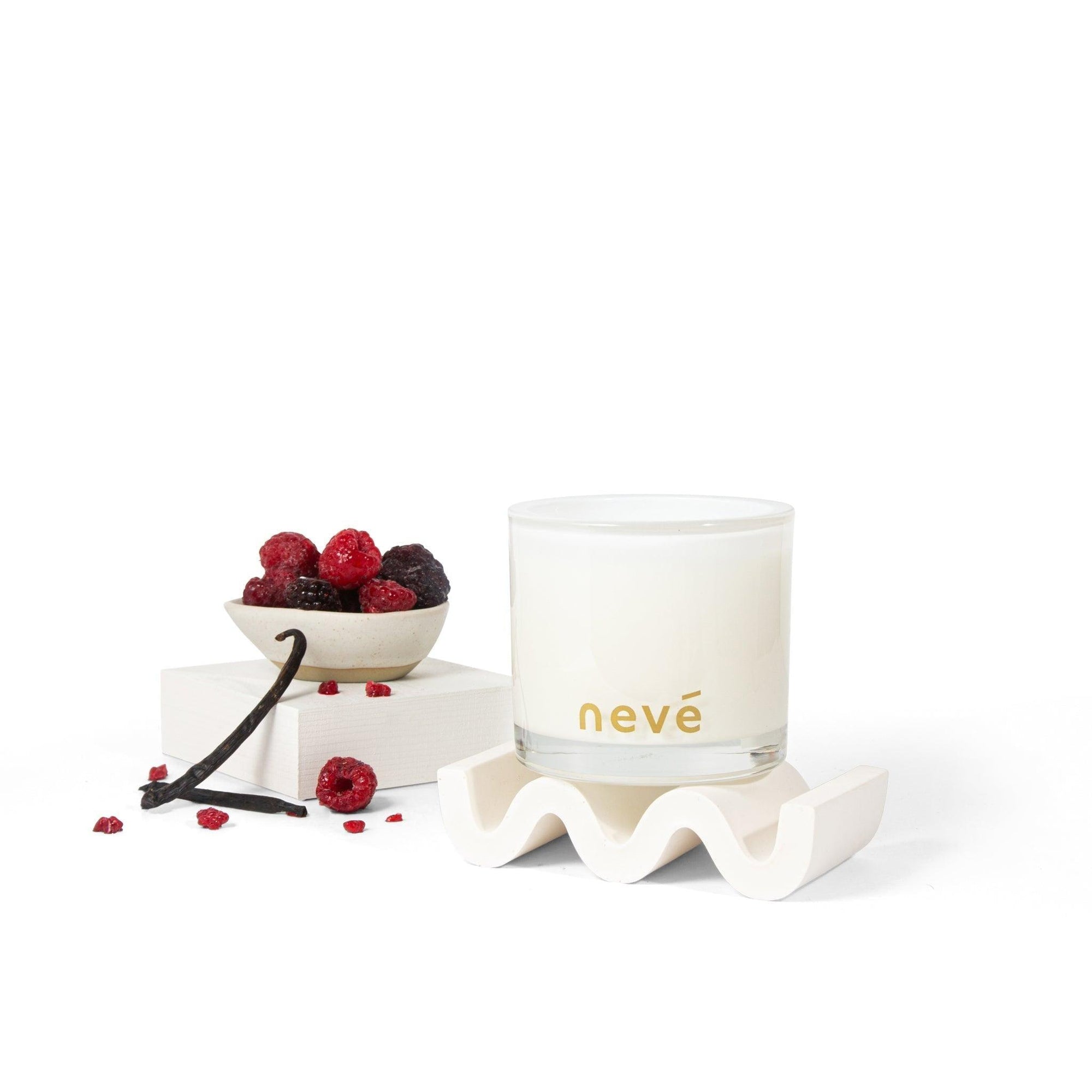 Black Raspberry + Vanilla Candle - Nevé 