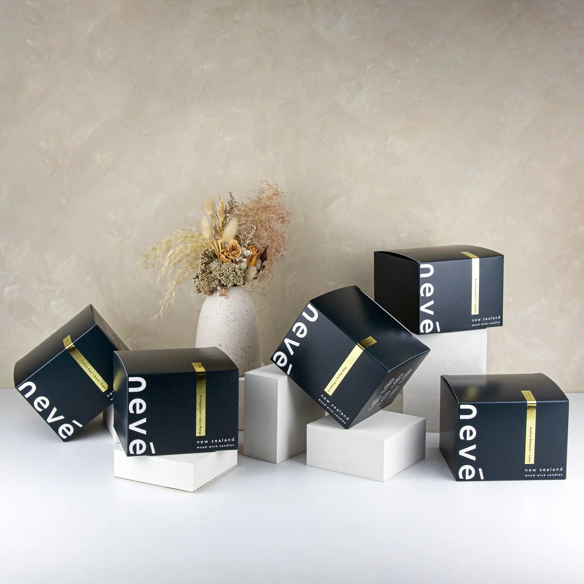 Medium Candle - Nevé 